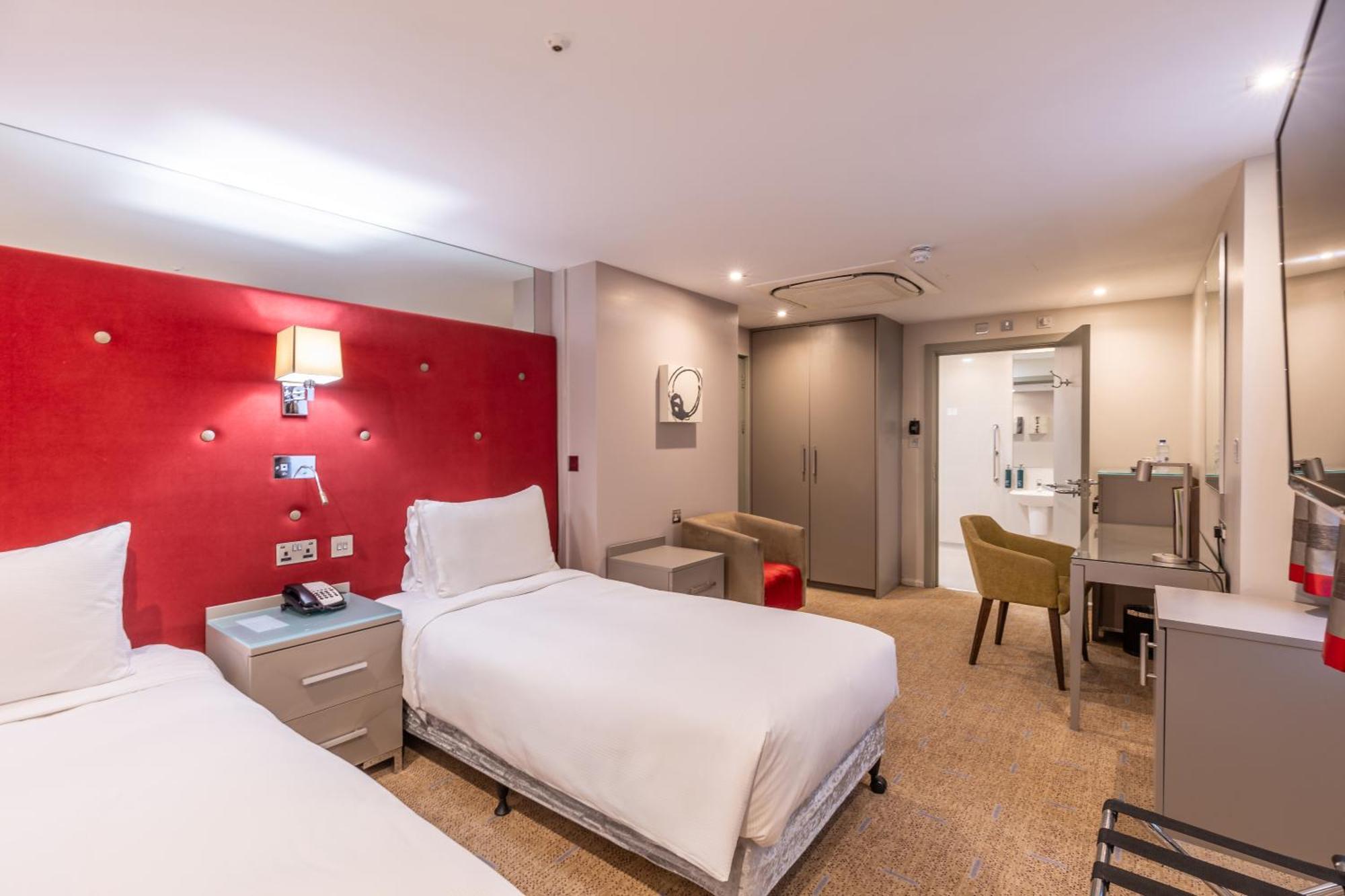 Twin Room - Mobility Access,1578365936:JPEG