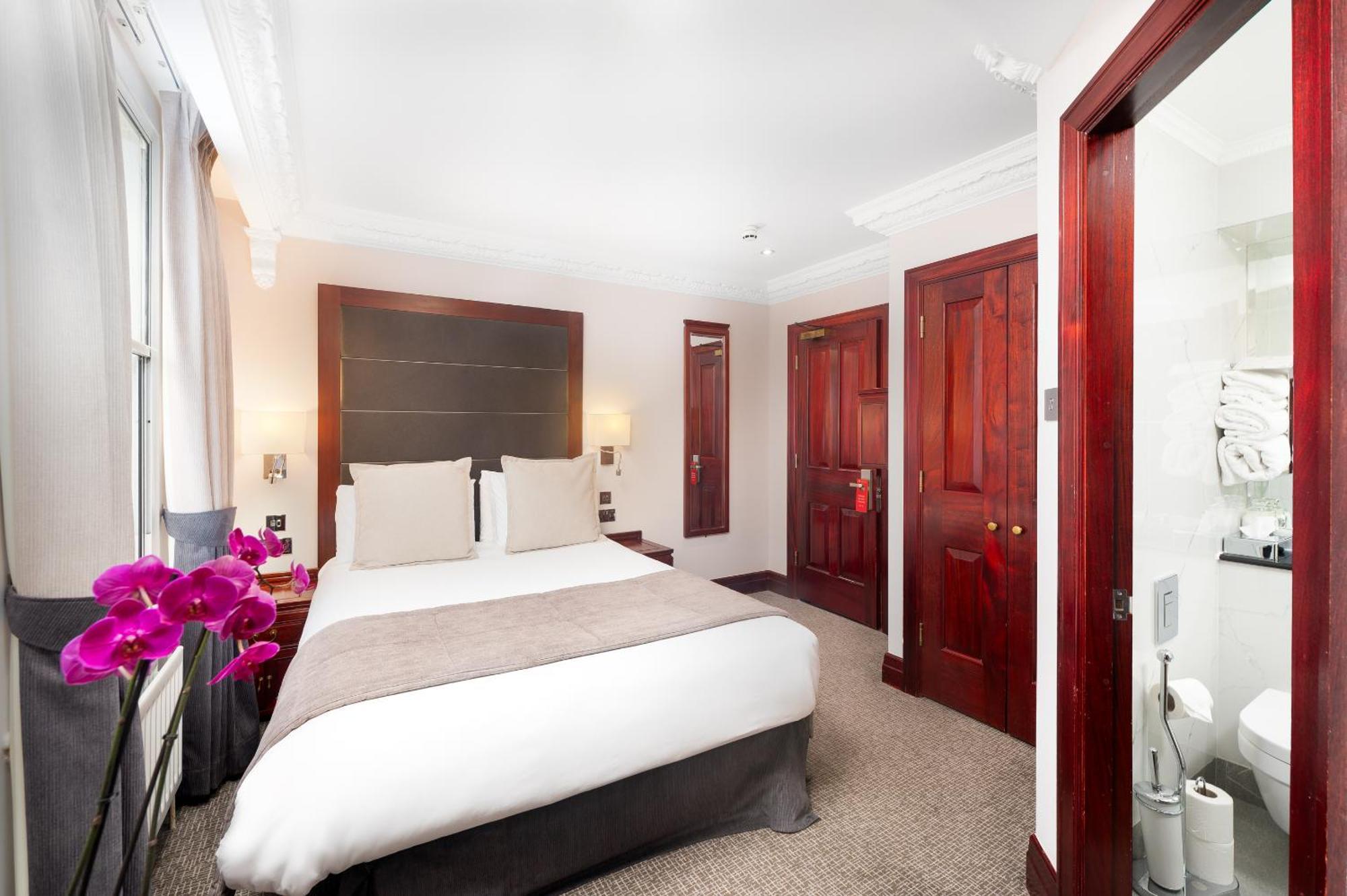 Standard Single Room,1651168406:JPEG