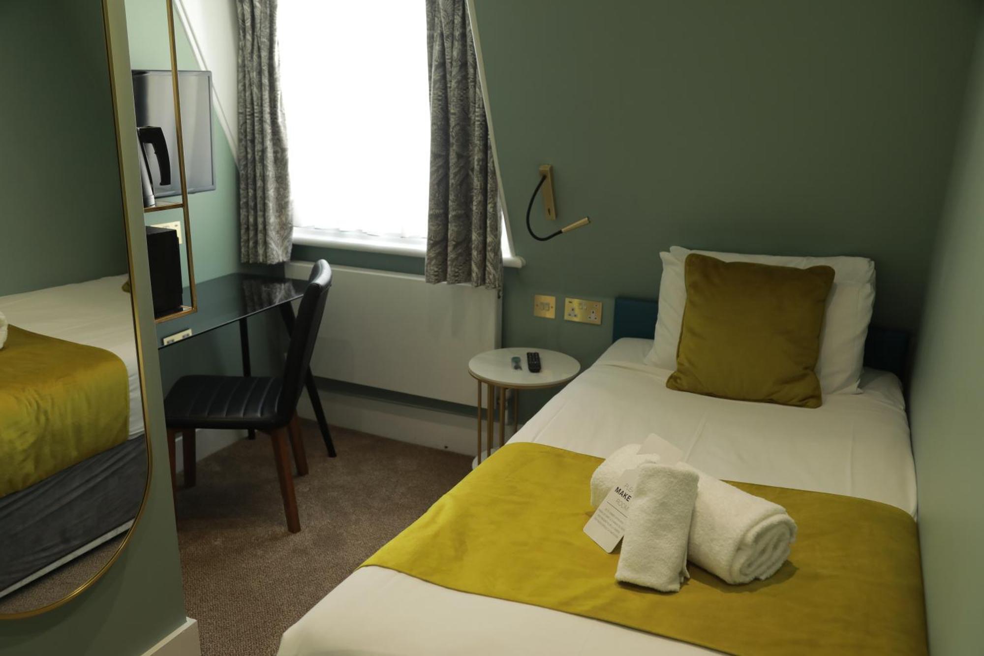 Single Room