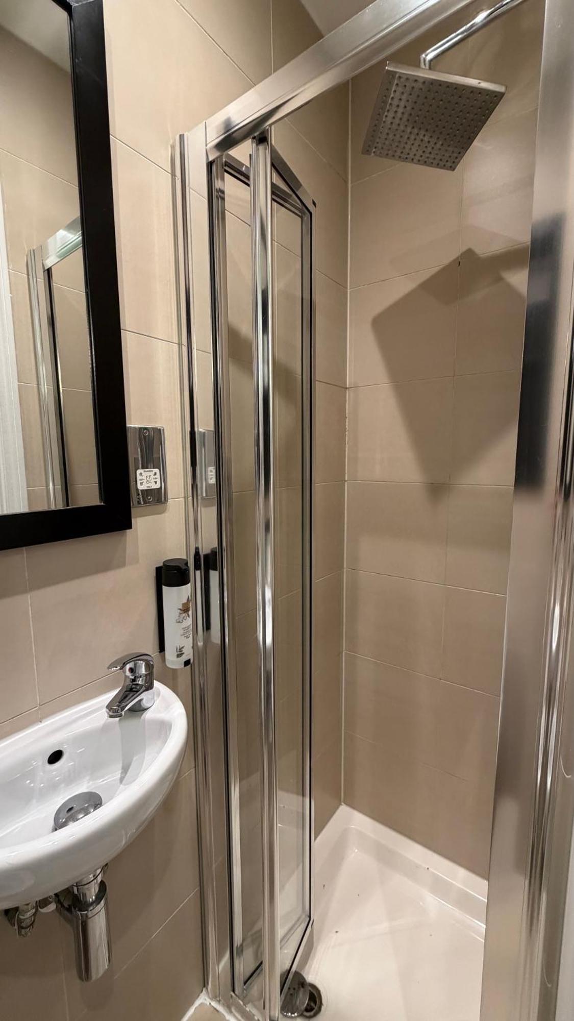 Small Single Room