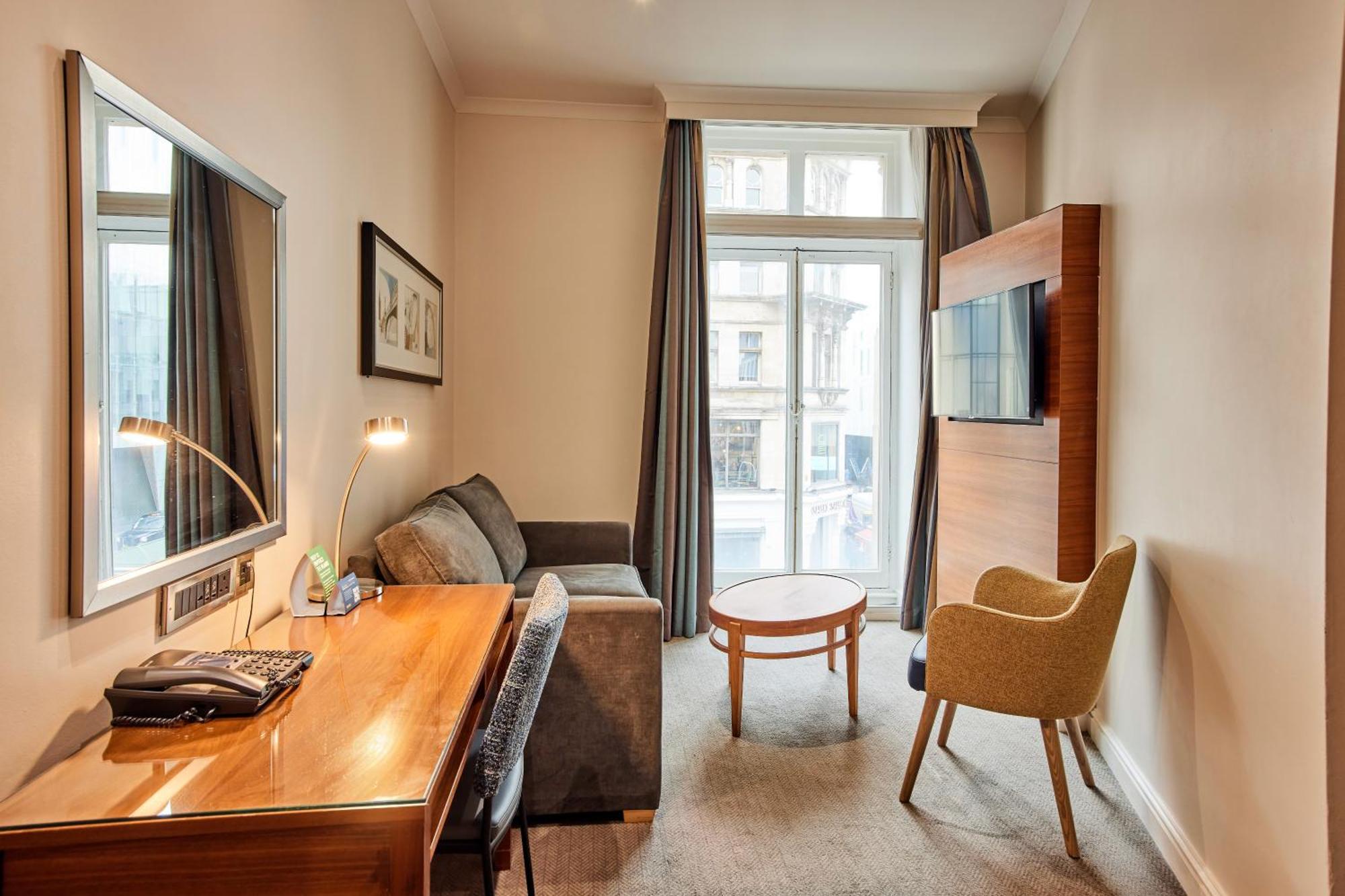 Junior Suite,1756392824:JPEG
