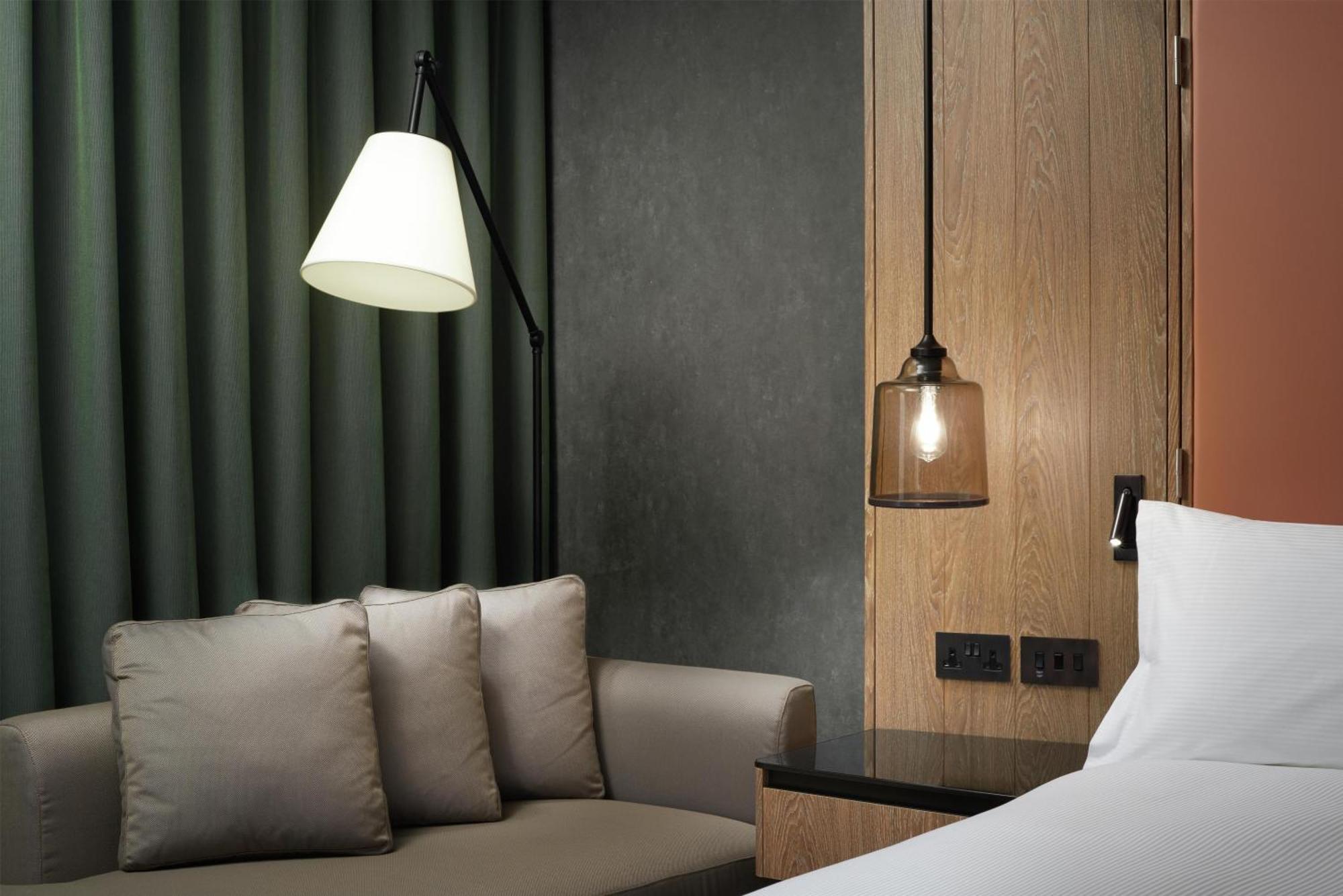 Deluxe King Room Wheelchair Accessible