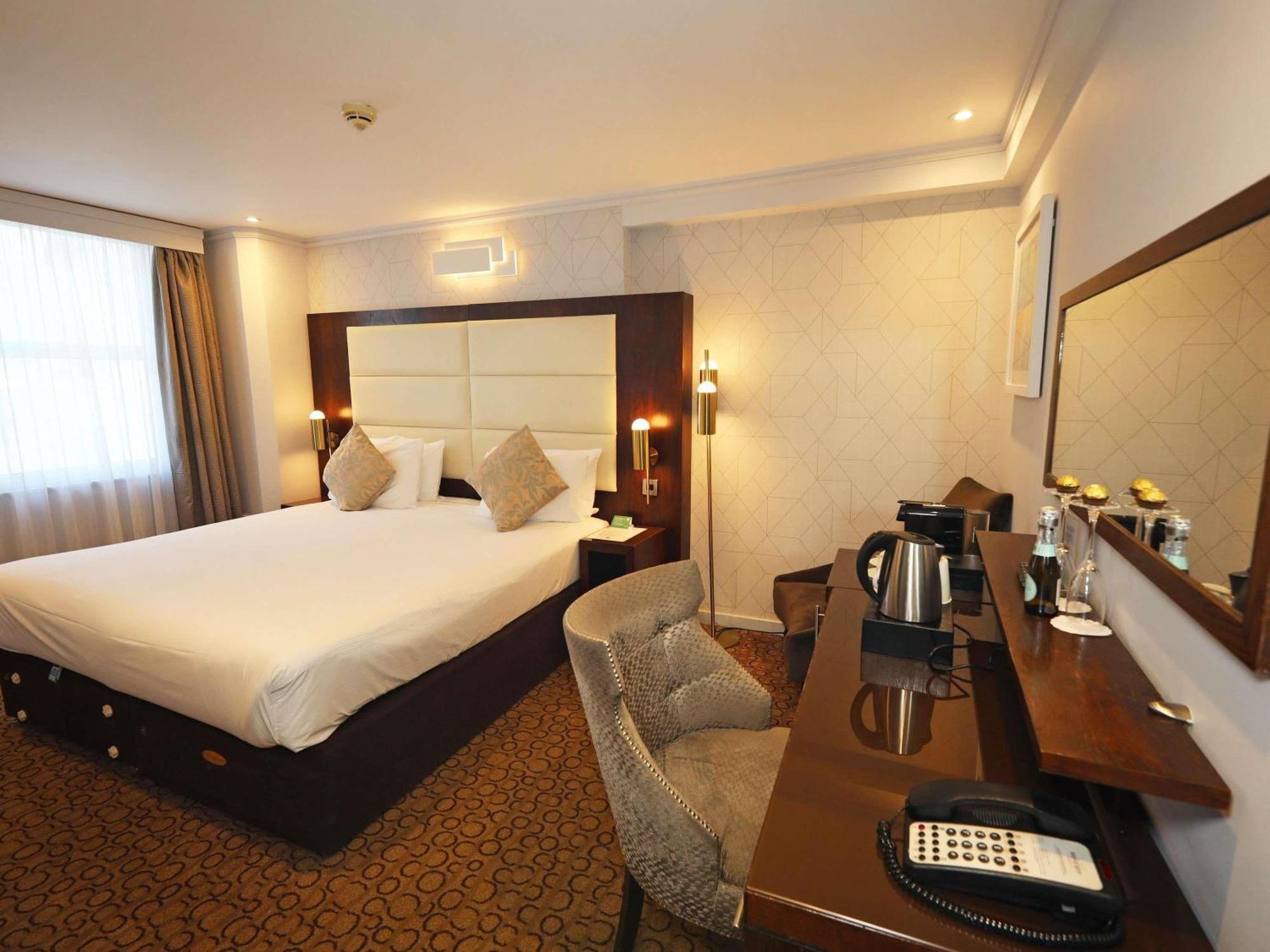 Executive King Room