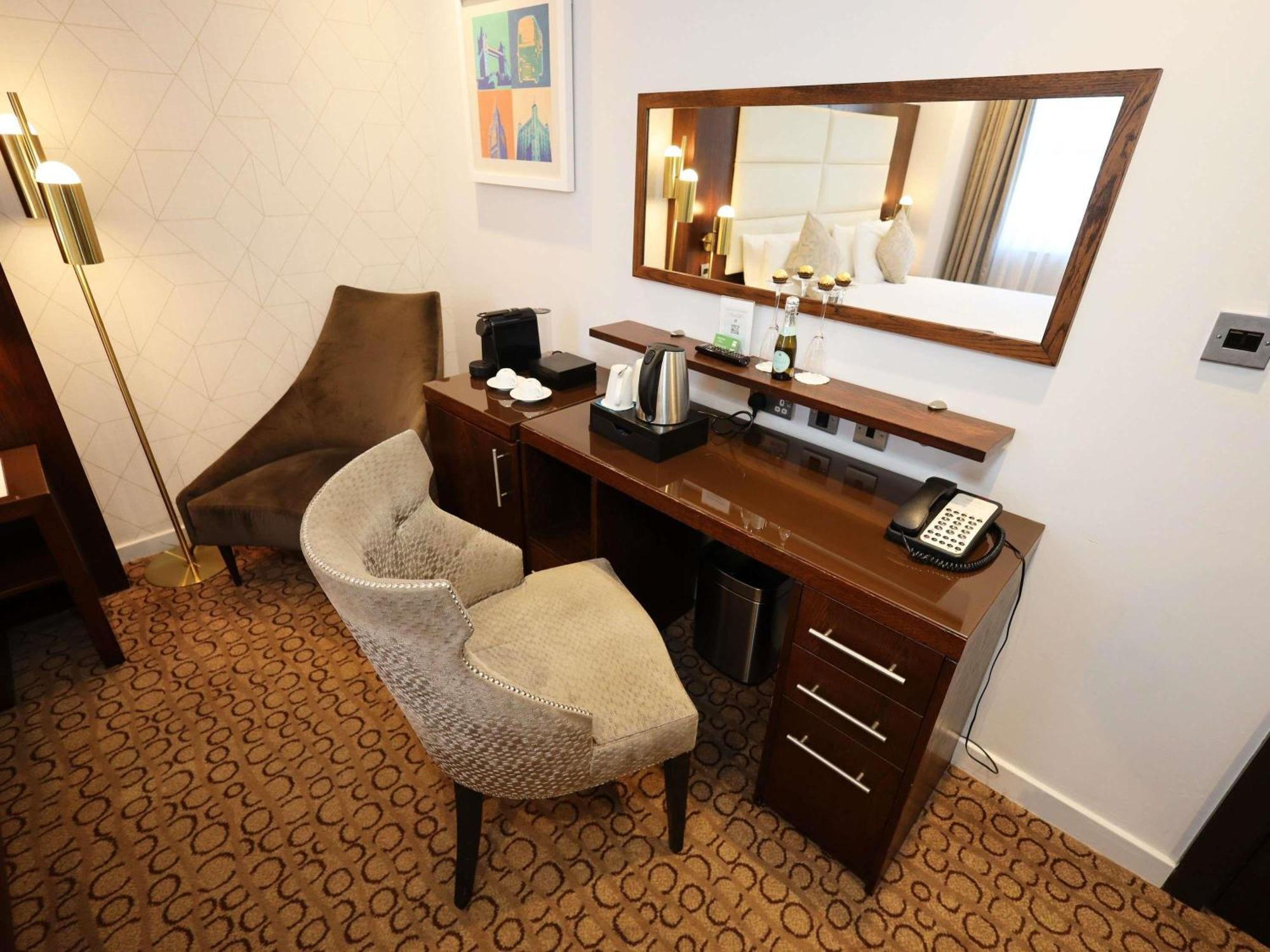 Executive King Room