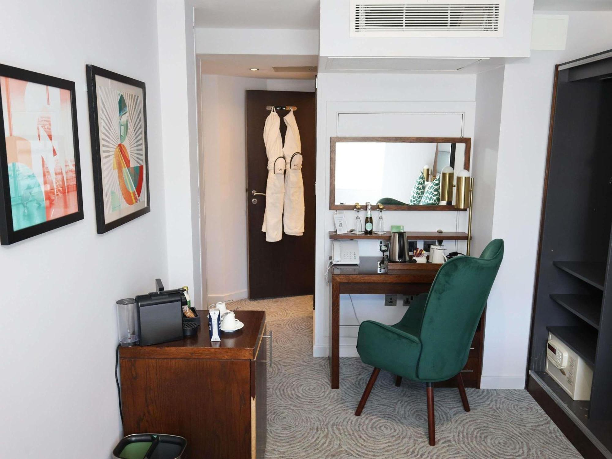 Executive Twin Room