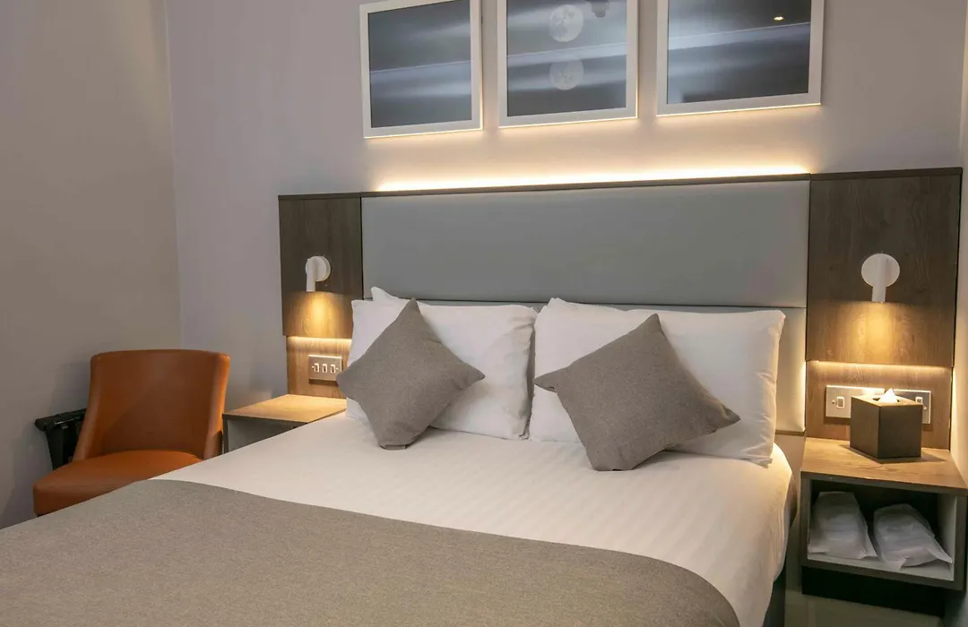 Best Western Plus Vauxhall Hotel-1