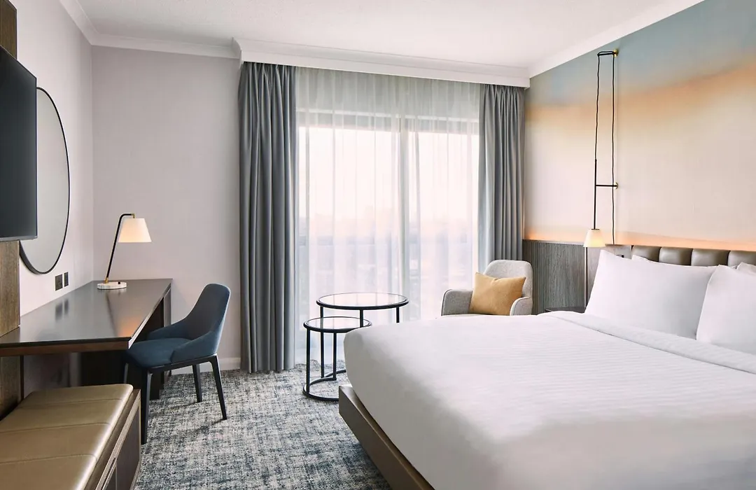 London Marriott Hotel Marble Arch-1