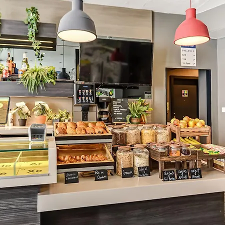 Heeton Concept Hotel - Kensington London-3